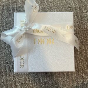 Dior box with bracelet pouch and pillow